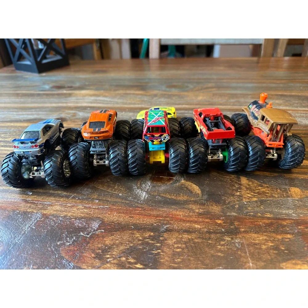 Monster Jam Trucks Lot 6 Snake Bite Nissan Skyline Loco‎ Punk Camaro Demo Derby